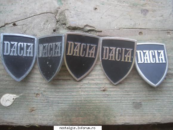 dacia - 5 buc. diverse embleme