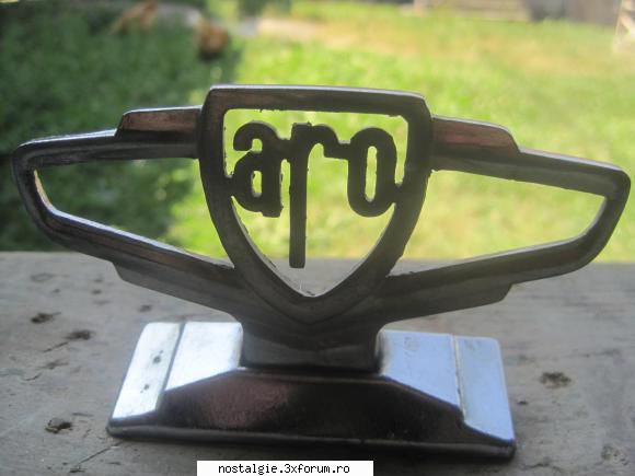 aro - de pe capota. diverse embleme