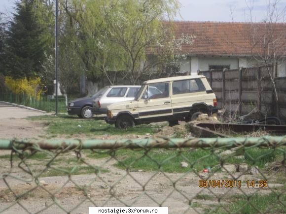 inca un aro 10.4, nu sunt chiar asa de multe, asa ca le postez, sunt modele destul de rare. poze cu
