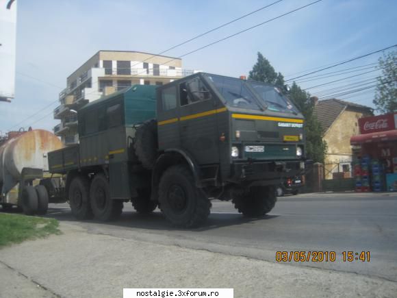 un dac 665t fain, surprins pe la marginea poze cu dac