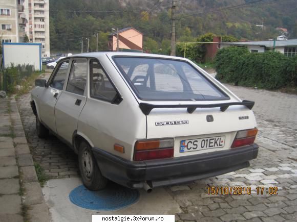 una dintre putinele dacii 1320 care mai exista, din fericire in stare buna. poze cu dacia 1320