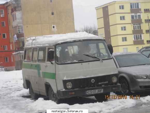 un tv 12m pe care il vad des circuland, este al unui batran care vad ca isi mai face treaba si in