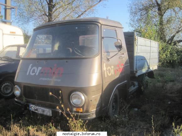 alta camioneta tv, dar asta este nefolosita de mult. poze cu tv/rocar