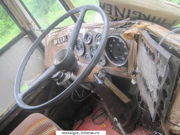 bord de dac 112udm
cam distrus pacate. poze cu autobuze